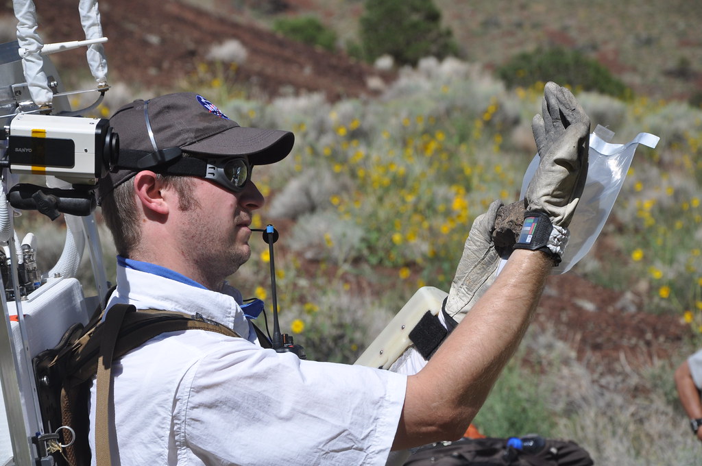 Become Geologist in Japan